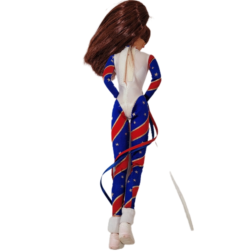 Vintage 1996 Olympic Gymnastic Barbie Doll Excellent Used Condition Brown Hair - Picture 3 of 5